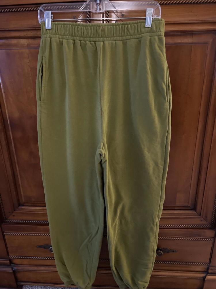 12th Tribe Women’s Sweatpants Sz M/L Chartreuse Green Color